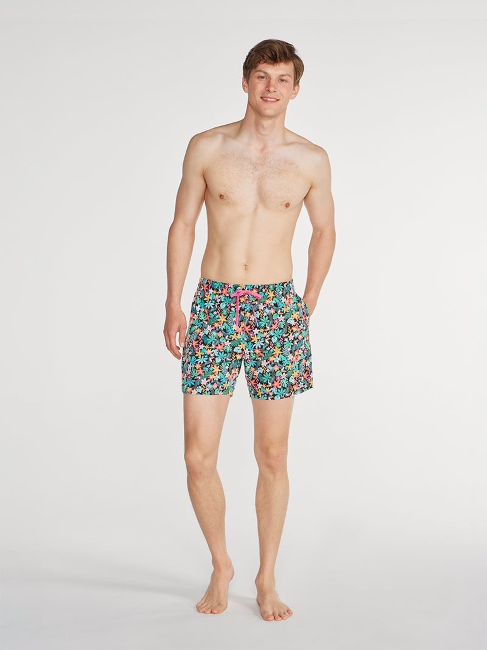 Chubbies Bloomerangs Tropical Swim Trunks Men’s Medium 5.5” Inseam Drawstring